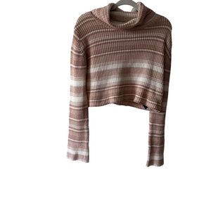 Urban Outfitters Long Sleeve Crop Top Turtleneck Sweater. Size medium